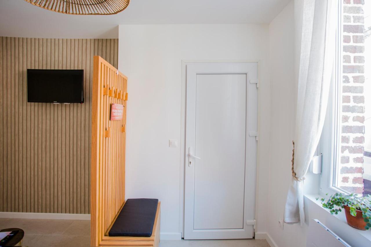 Ideal Pro & Couple - 2 Logements Theme Boho Chic Rdc & Dandy 1Er Etage - Quartier Calme - Jardin - Wifi Hd - Smart Tv - Parking Gratuit - Proche Centre & Transports - Ask Home Valenciennes Dış mekan fotoğraf