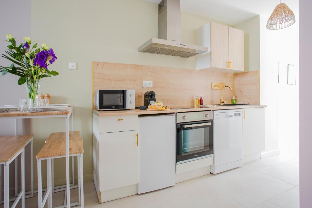 Ideal Pro & Couple - 2 Logements Theme Boho Chic Rdc & Dandy 1Er Etage - Quartier Calme - Jardin - Wifi Hd - Smart Tv - Parking Gratuit - Proche Centre & Transports - Ask Home Valenciennes Dış mekan fotoğraf